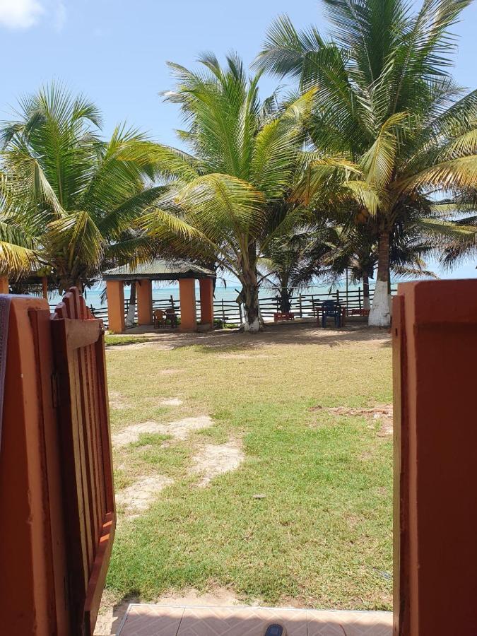 Comfort Beach Resort Biriwa Extérieur photo